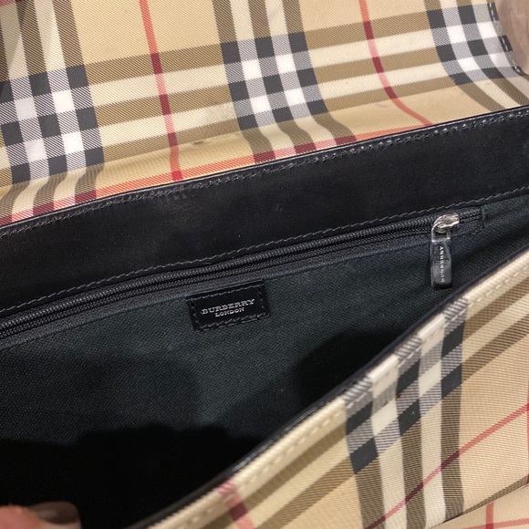 Burberry Check Messenger Bag - Picture 4 of 5
